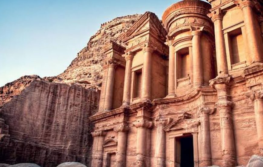 PETRA GUIDED DAY TOUR FROM AMMAN & LITTLE PETRA
