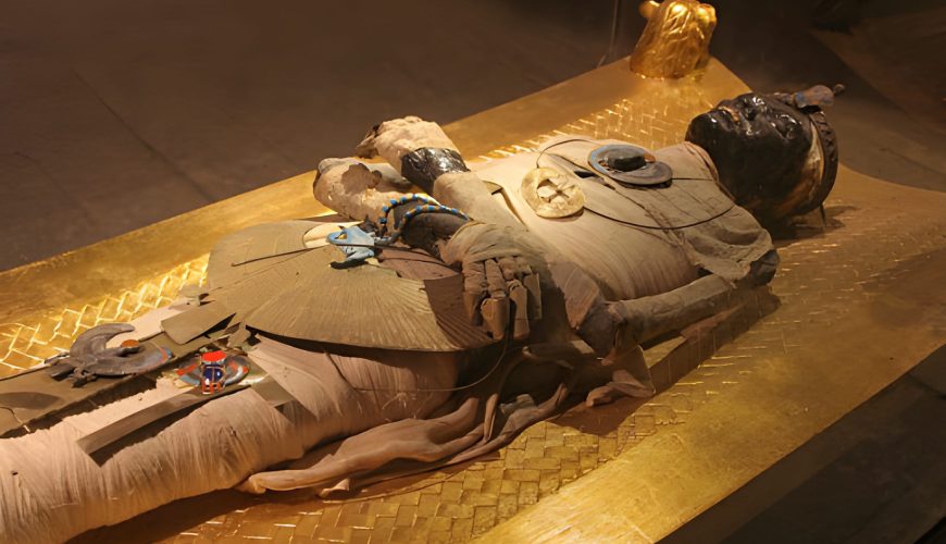 What are the 7 Steps of Mummification